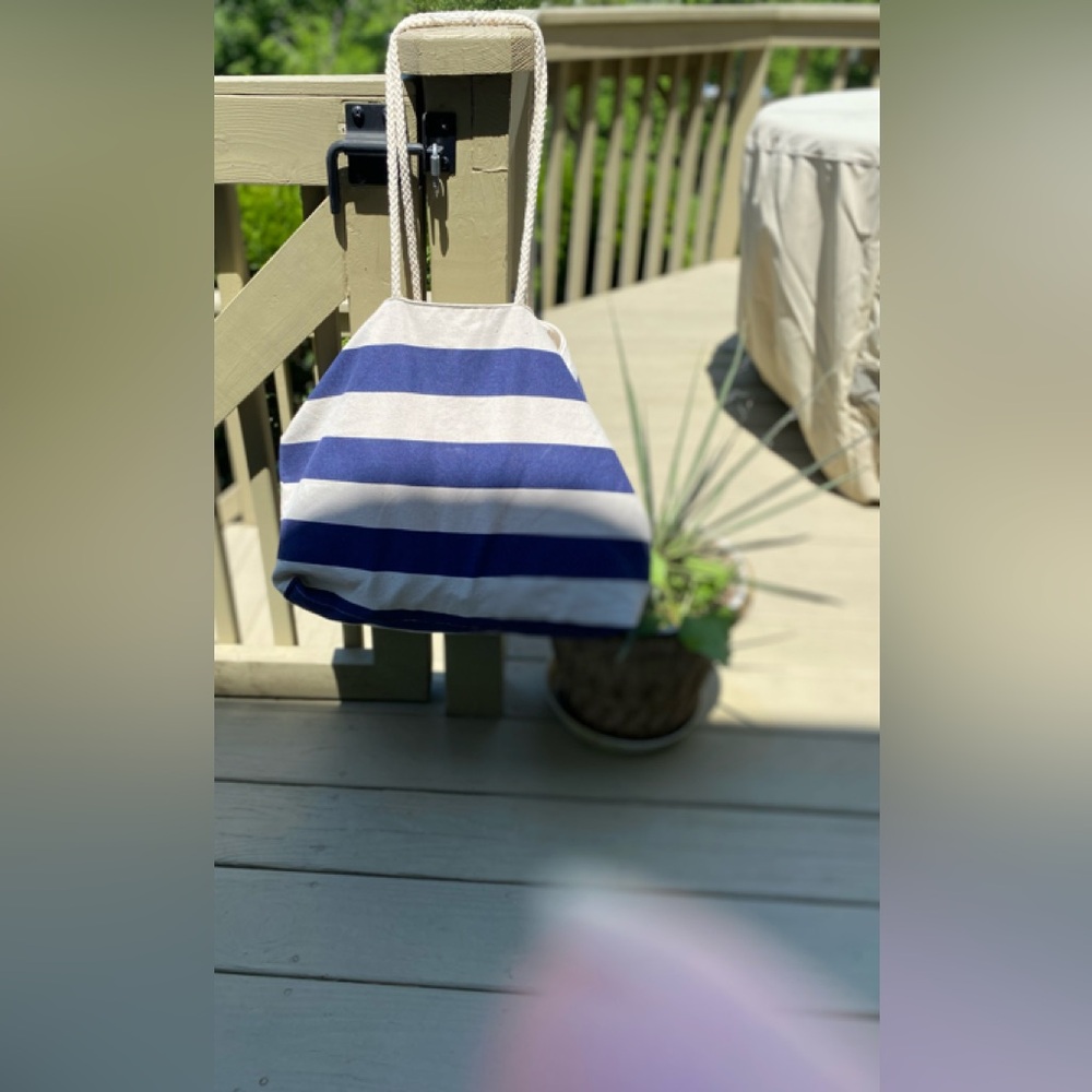 NWT LAND FREE - Unisex large cream/navy striped canvas tote, 17”W x 14”H…